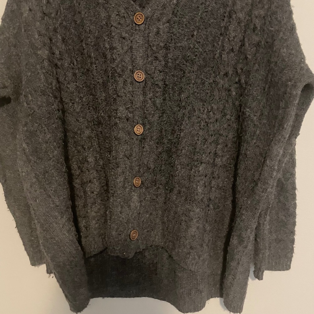 NWOT Natural Life Grandpa Cardigan sweater cable knit oversized gray M casual - Picture 3 of 6
